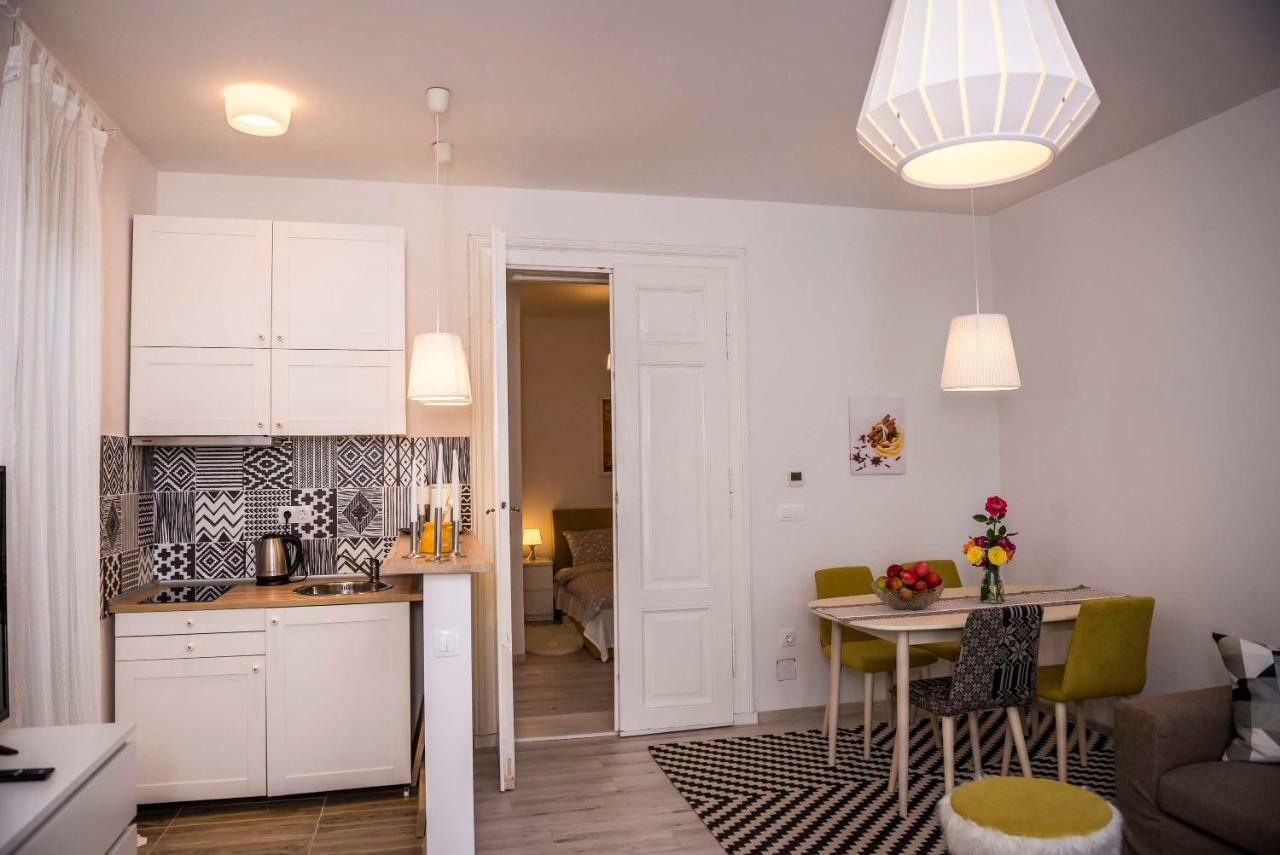 Reghin Guest House Luaran gambar