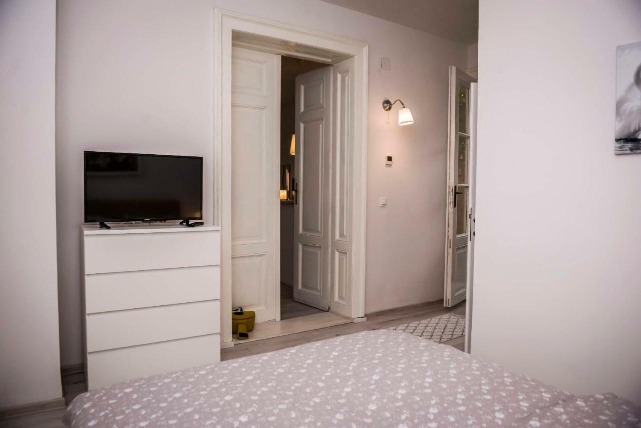 Reghin Guest House Luaran gambar